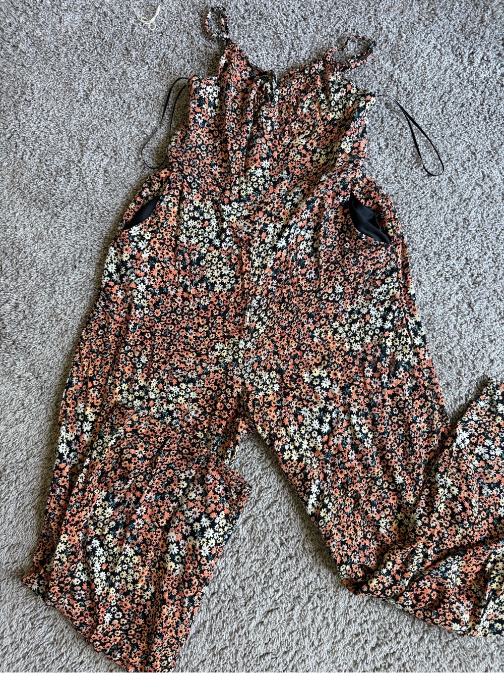 Floral jumpsuit size small